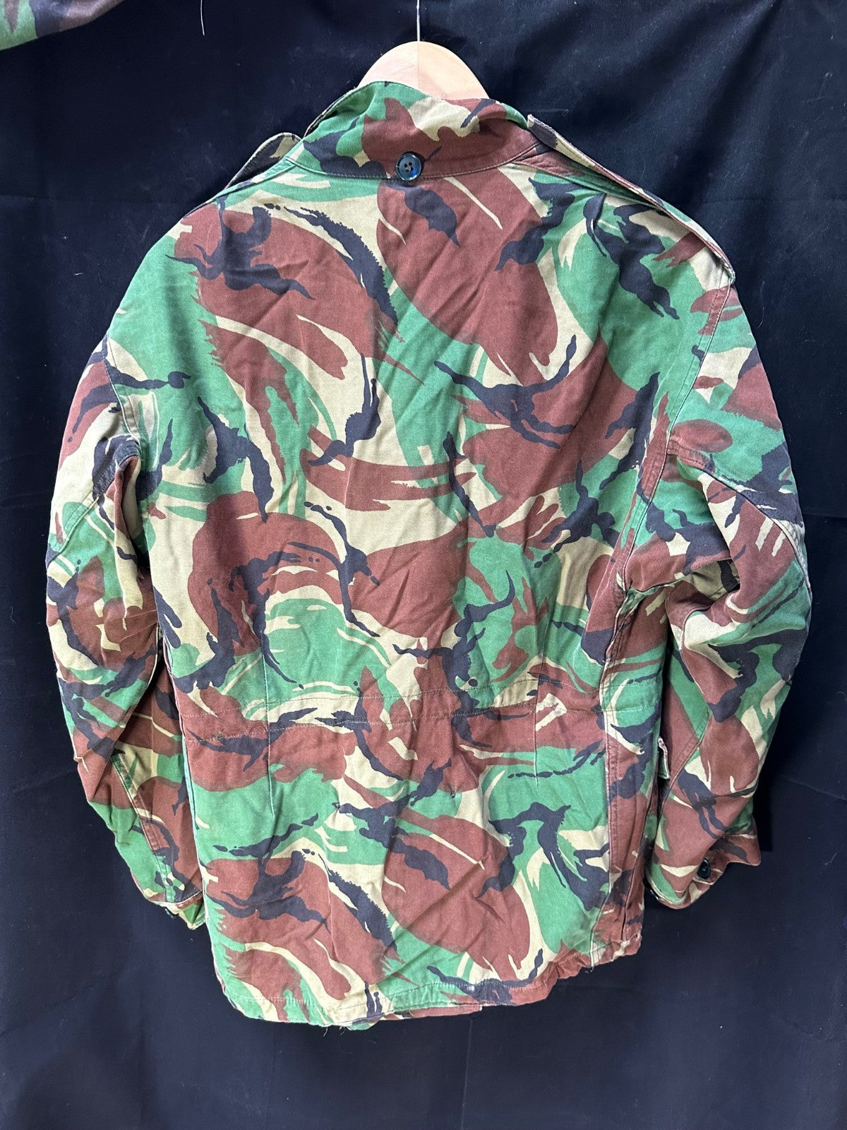 Original British Army DPM 68 Pattern Combat Jacket - Size 2 - 40" Chest - The Militaria Shop