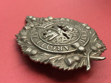 Lade das Bild in den Galerie-Viewer, Original WW2 British Army Argyll and Sutherland Highlanders Scottish Cap Badge
