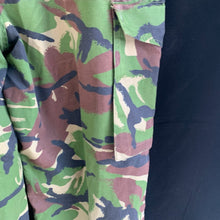 Lade das Bild in den Galerie-Viewer, Originale leichte DPM-Kampfhose im Camouflage-Stil der britischen Armee, Größe 80/80/96 
