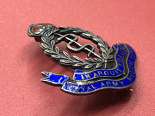 Lade das Bild in den Galerie-Viewer, Original WW2 British Royal Army Medical Corps Sterling Silver Sweetheart Brooch
