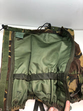 Charger l&#39;image dans la galerie, Genuine British Army Surplus DPM Camouflaged Gaiters - Size Long
