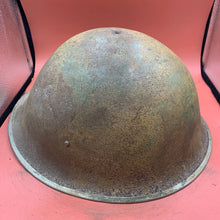 Lade das Bild in den Galerie-Viewer, Original britische / kanadische Armee WW2 Soldaten Military Combat Mk3 Turtle Helm 
