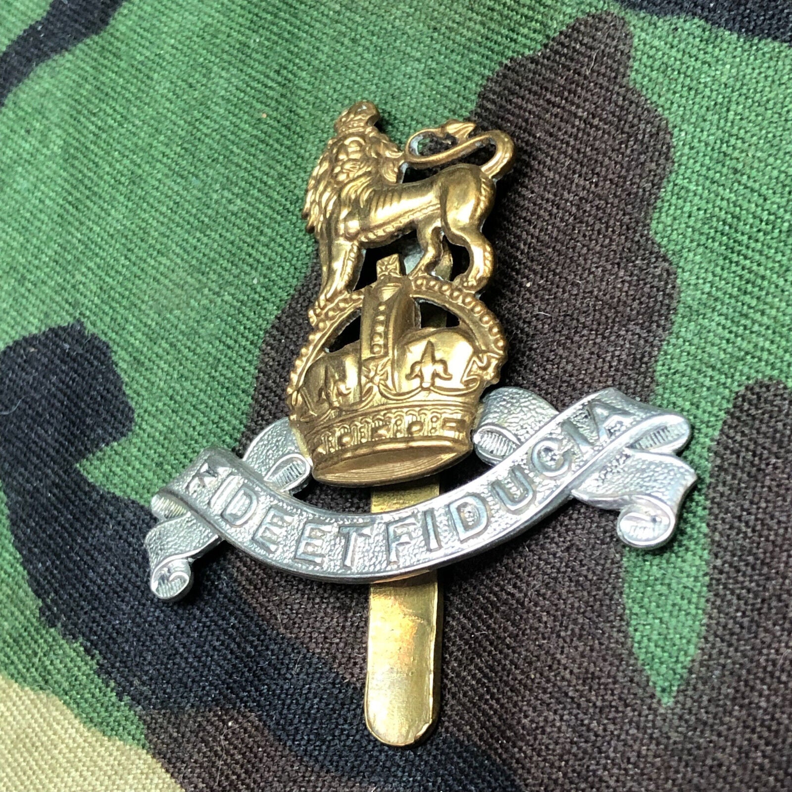 Original WW2 British Army Royal Army Pay Corps Cap Badge - Kings Crown - The Militaria Shop