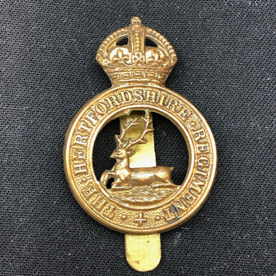 Original WW2 British Army Cap Badge - Hertfordshire Regiment - The Militaria Shop