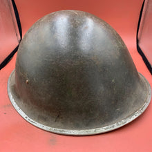 Charger l&#39;image dans la galerie, Original British / Canadian Army WW2 Soldiers Military Combat Mk3 Turtle Helmet
