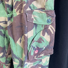 Charger l&#39;image dans la galerie, Genuine British Army DPM Combat Trousers - Size 76/80/96
