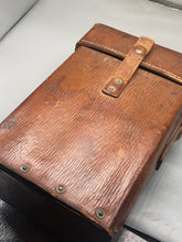 Load image into Gallery viewer, Image #17
