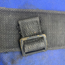 Lade das Bild in den Galerie-Viewer, WW2 British Army / RAF 37 Pattern Combat Belt - Used Original - 40&quot; Waist
