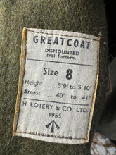 Charger l&#39;image dans la galerie, Original British Army Soldiers Greatcoat 1951 Pattern - 41&quot; Chest
