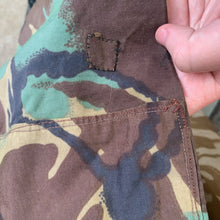 Charger l&#39;image dans la galerie, Genuine Army Jungle DPM Camouflaged Combat Trousers - 28&quot; Waist
