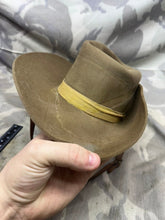 Lade das Bild in den Galerie-Viewer, Image #6
