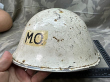 Charger l&#39;image dans la galerie, Original British Army / Home Front Cold War Medical Officers Turtle Mk4 Helmet
