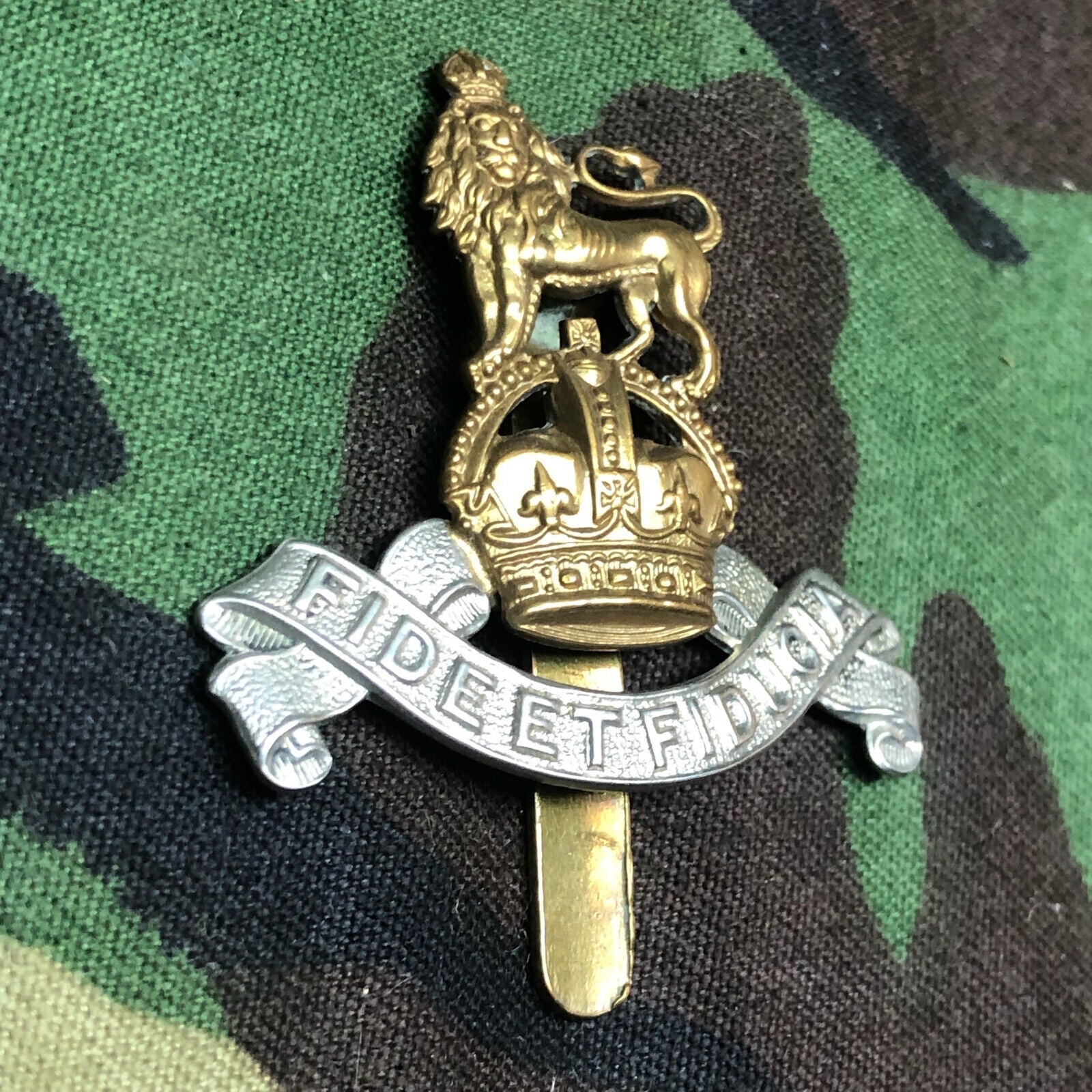 Original WW2 British Army Royal Army Pay Corps Cap Badge - Kings Crown - The Militaria Shop