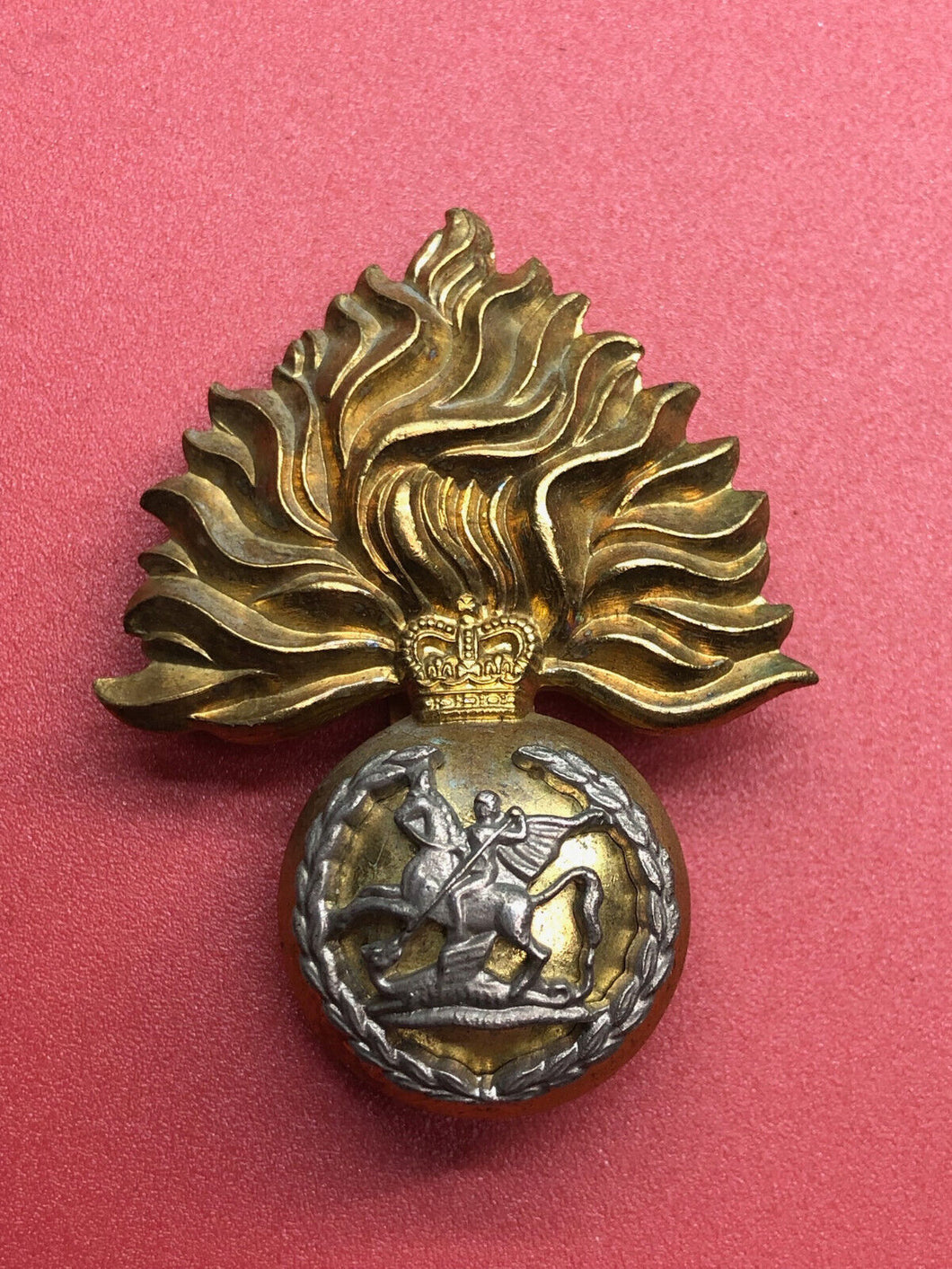 Genuine British Army Royal Regiment of Fusiliers Cap Badge Queen's Crown