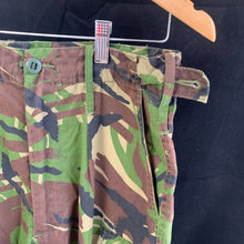 Lade das Bild in den Galerie-Viewer, Originale leichte DPM-Kampfhose im Camouflage-Stil der britischen Armee, Größe 80/80/96 
