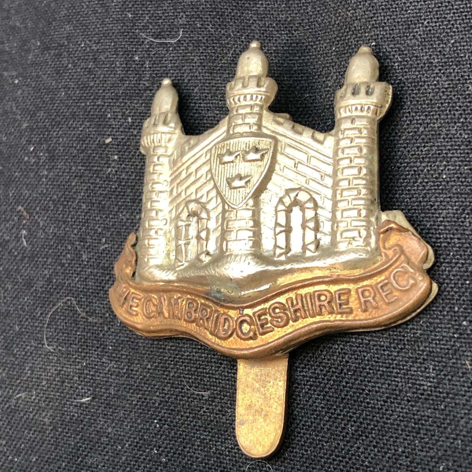 Original WW2 British Army Cap Badge - Cambridgeshire Regiment - The Militaria Shop