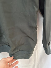 Lade das Bild in den Galerie-Viewer, Vintage Northern Ireland Police Showerproof Jumper Pullover Military G1 Size 44&quot; - The Militaria Shop
