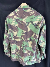 Charger l&#39;image dans la galerie, Original British Army 1968 68 Pattern DPM Combat Jacket Smock - 40&quot; Chest
