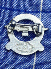 Load image into Gallery viewer, Original WW2 Royal Air Force RAF Comfort Committee Voluntary Workers Badge
