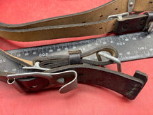 Load image into Gallery viewer, Original Post WW2 German Army Y-Straps in Leather with Metal Fittings
