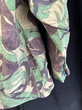 Load image into Gallery viewer, Original British Army 1968 68 Pattern DPM Combat Jacket Smock - 40&quot; Chest
