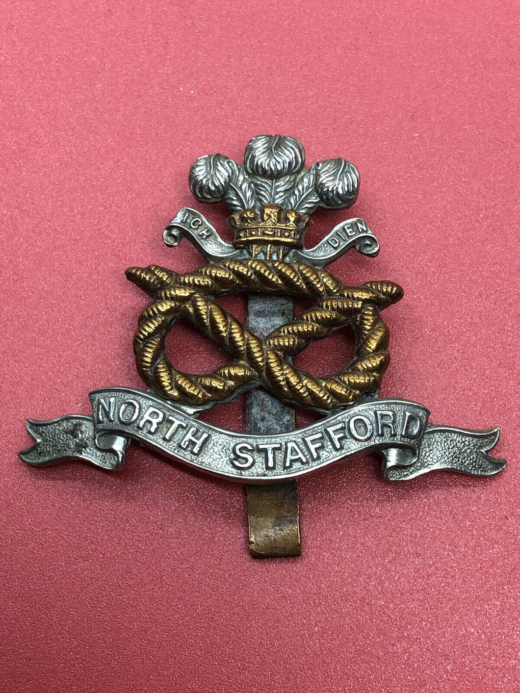 Original WW2 British Army Kings Crown Cap Badge - North Stafford Regiment