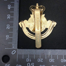 Lade das Bild in den Galerie-Viewer, Image #4
