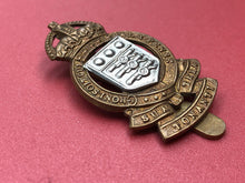 Load image into Gallery viewer, Original WW2 British Army Royal Army Ordnance Corps Cap Badge
