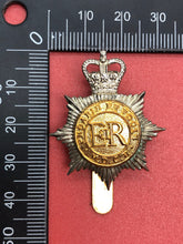 Load image into Gallery viewer, The Duke of Cambridge&#39;s Yeomanry &quot;QC&quot; ~ Genuine British Army Military Cap Badge
