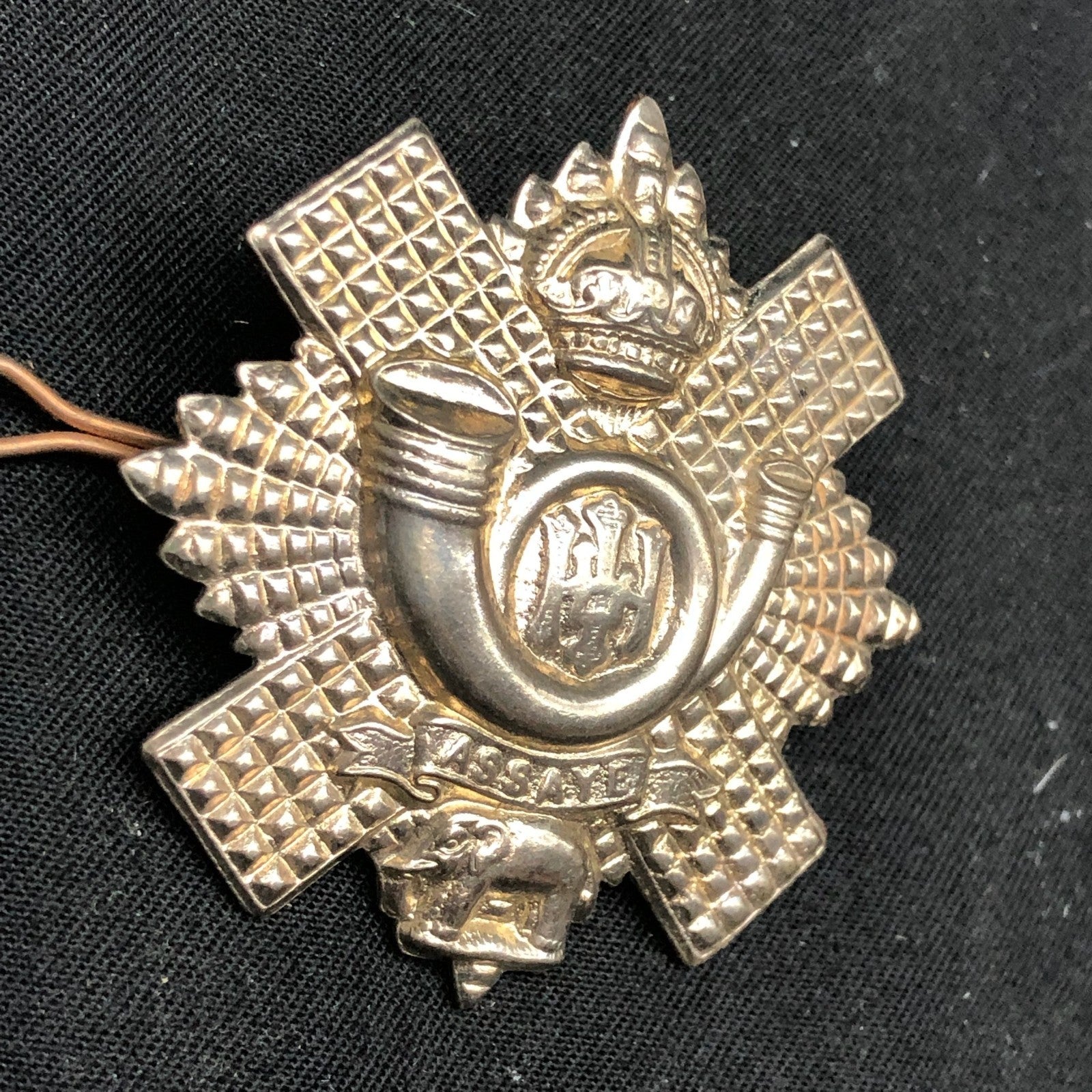 Original WW2 British Army Cap Badge - Highland Light Infantry - The Militaria Shop