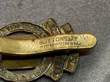 Load image into Gallery viewer, Original WW1 / WW2 British Army Royal Army Ordnance Corps Cap Badge
