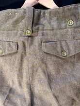 Charger l&#39;image dans la galerie, Original British Army Battledress Trousers - Size 8 - 33&quot; Waist - The Militaria Shop
