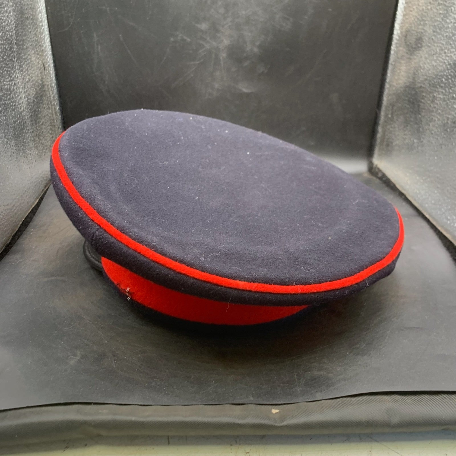British Army Peaked Cap - Royal Artillery - Size 58cm - The Militaria Shop
