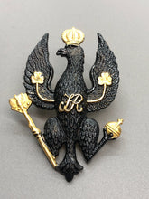 Load image into Gallery viewer, Genuine British Army 14th/20th King&#39;s Hussars Officer&#39;s Cap Badge
