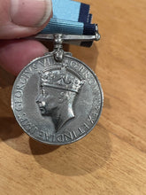 Lade das Bild in den Galerie-Viewer, Image #5
