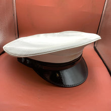 Lade das Bild in den Galerie-Viewer, Image #3
