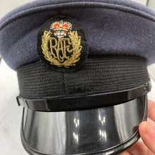 Lade das Bild in den Galerie-Viewer, Image #7
