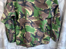 Load image into Gallery viewer, Genuine British Army DPM Lightweight Combat Jacket - Size 170/96
