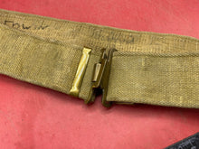 Charger l&#39;image dans la galerie, Original British Army 37 Pattern Webbing Belt with Brass Fittings - Approx 38&quot;
