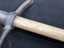 Load image into Gallery viewer, Original WW2 British Army Entrenching Tool &amp; Helve Set - Wartime Dated
