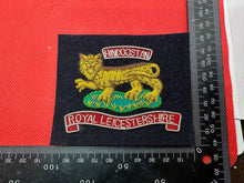 Lade das Bild in den Galerie-Viewer, British Army Bullion Embroidered Blazer Badge - Royal Leicestershire Hindoostan
