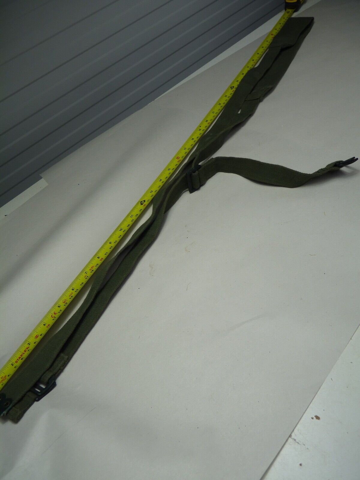Original WW2 British Army 44 Pattern Shoulder / Extended Equipment Strap - 1945 - The Militaria Shop