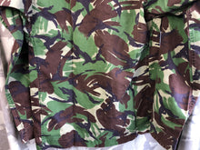 Charger l&#39;image dans la galerie, Genuine British Army DPM Camouflaged Combat Jacket Smock - 38&quot; Chest
