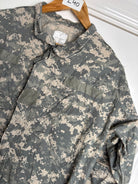 Surplus US Army ACU Combat Uniform Jacket-Medium Regular - The Militaria Shop