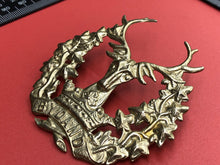 Lade das Bild in den Galerie-Viewer, Genuine British Army Gordon Highlanders Cap Badge
