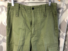 Load image into Gallery viewer, Genuine British Army OD Green Fatigue Combat Trousers - Size 85/80/96
