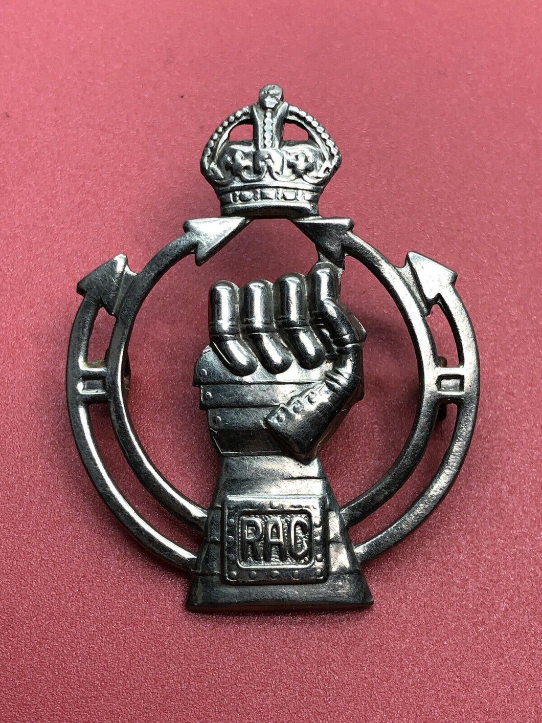 Original WW2 British Army Cap Badge - Royal Armoured Corps