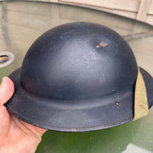 Charger l&#39;image dans la galerie, Original Belgian Army Helmet - Ideal for WW2 British Reenactment - Brodie Style
