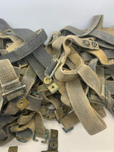 Lade das Bild in den Galerie-Viewer, Genuine British Army / RAF Water Bottle Webbing Carrier / Harness - Scuffed
