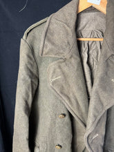 Load image into Gallery viewer, Original WW2 British Army Soldiers Greatcoat 1940 Pattern - 43&quot; Chest
